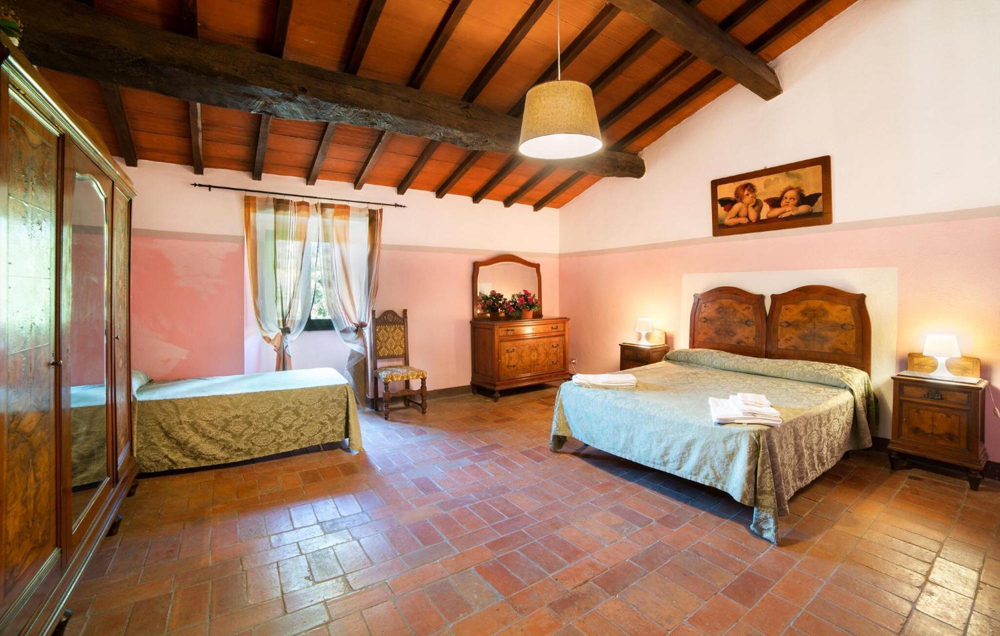 2 Bedroom Amazing Home In Dicomano Esterno foto